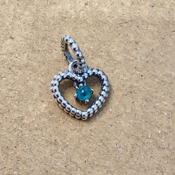 Pandora Rainforest Green Beaded Heart Dangle Charm - Picture 3 of 7